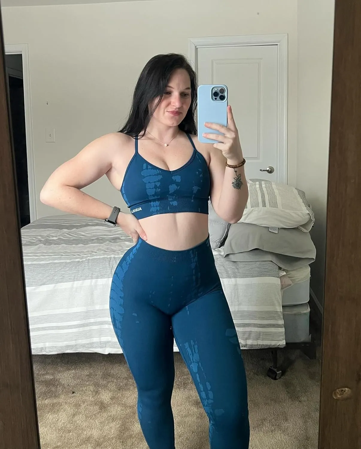 AUROLA Serpent Snake Seamless Scrunch Workout Leggings for Women,Girls Squat Proof Ribbed Thick Active Gym Pants