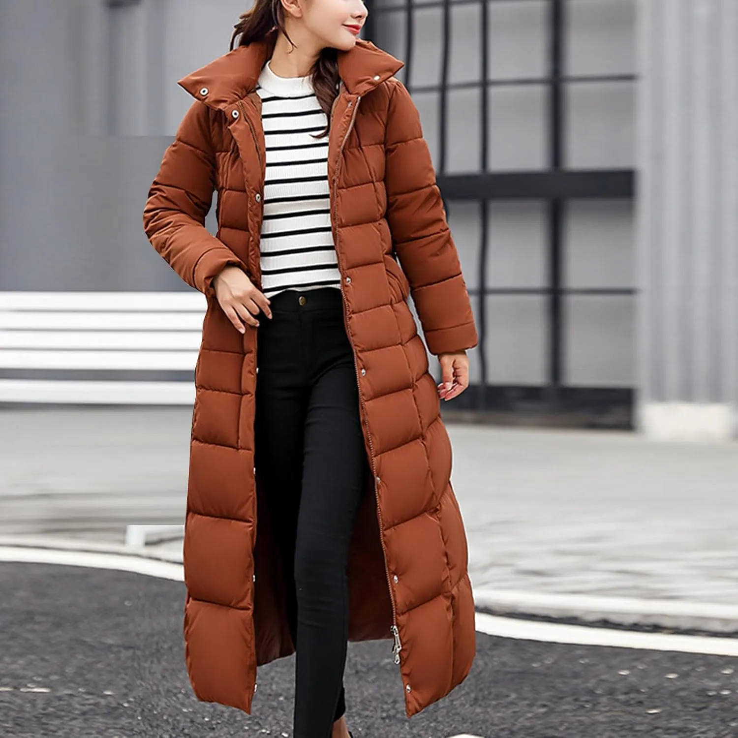 Long Puffer Jacket Women Maxi Length Quilted Down Jacket Winter Warm Padded Coat Outerwear with Fur Collar Hood
