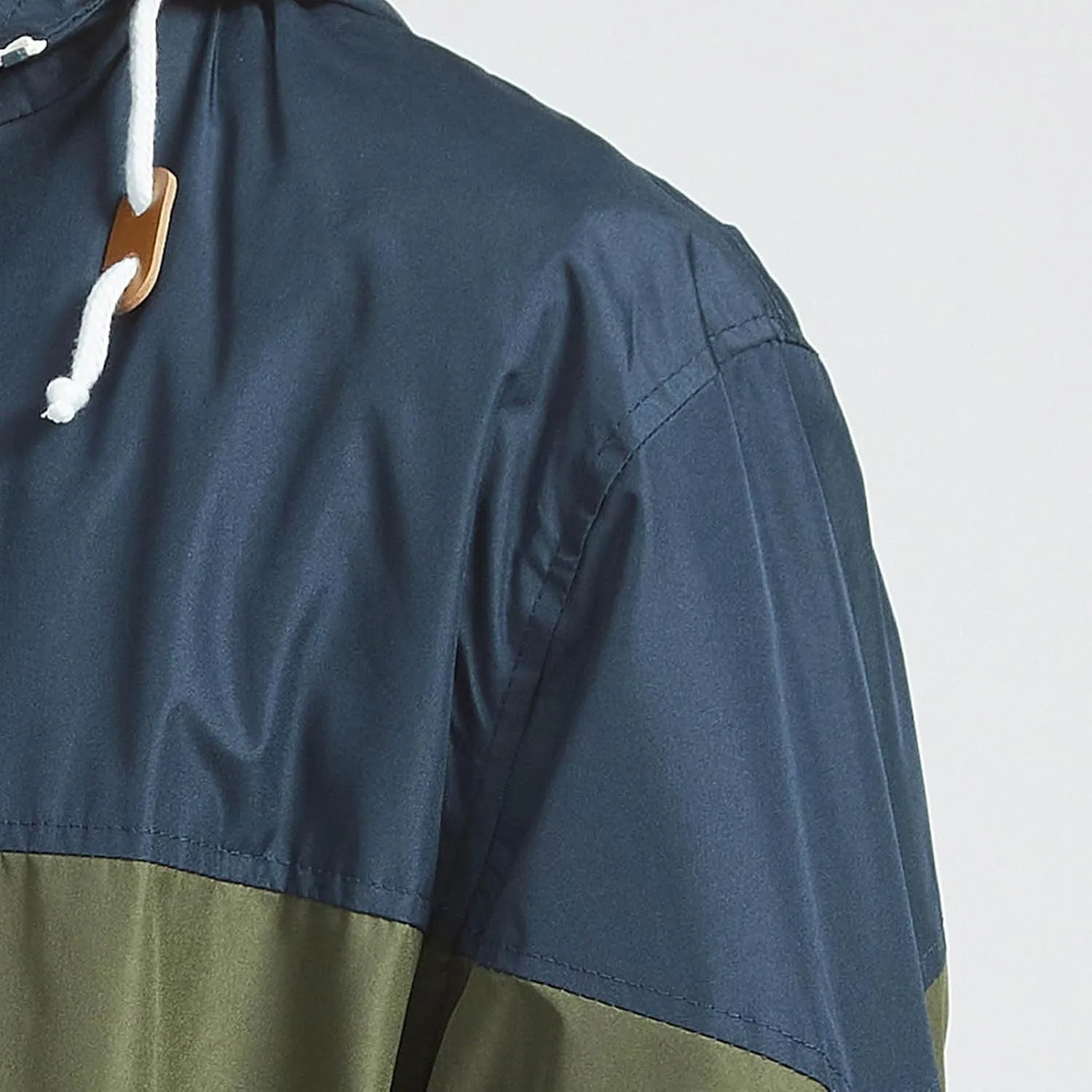 Men's Color Matching Thin Fall Outdoor Windbreaker Long Sleeved Hooded Jacket Coat Zipper Travel Windbreakers Jacket
