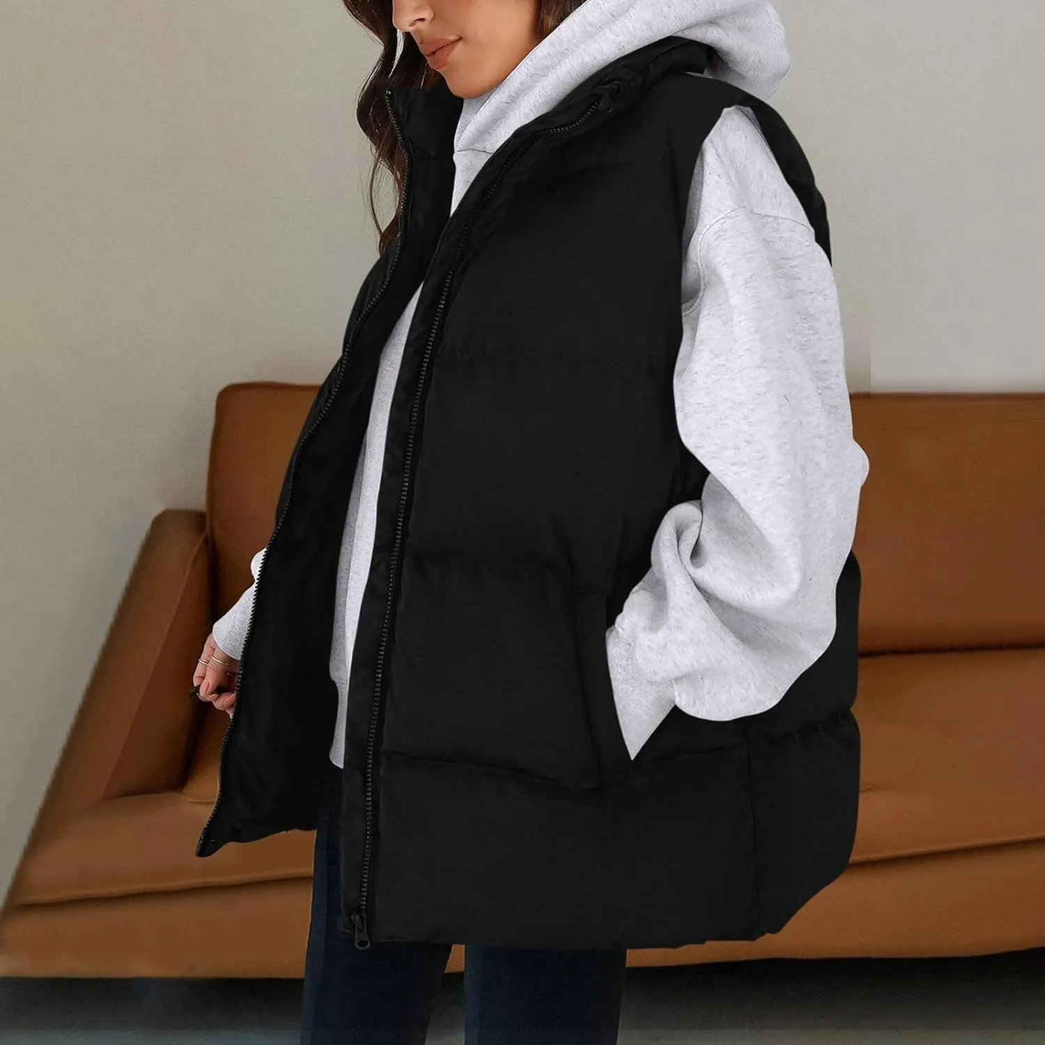 Puffer Vest Women Casual Sleeveless Stand Collar Zip Up Jacket Lightweight Warm Winter Coats Outerwear with Pockets