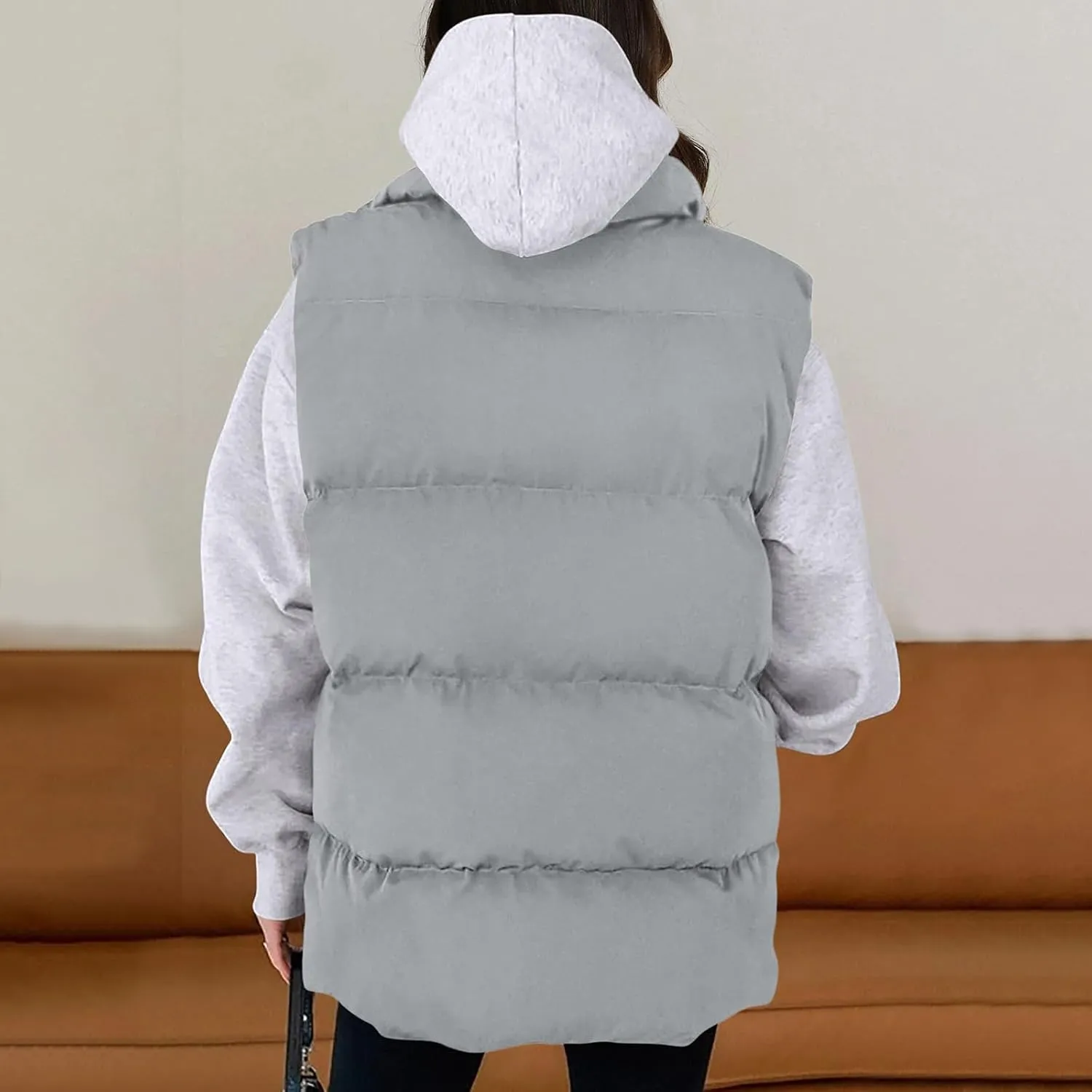 Puffer Vest Women Casual Sleeveless Stand Collar Zip Up Jacket Lightweight Warm Winter Coats Outerwear with Pockets