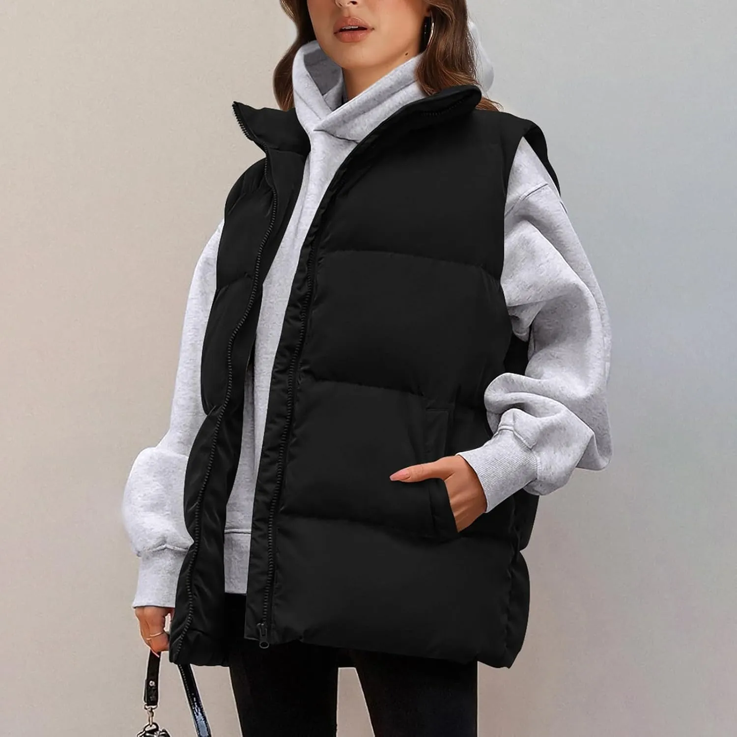 Puffer Vest Women Casual Sleeveless Stand Collar Zip Up Jacket Lightweight Warm Winter Coats Outerwear with Pockets