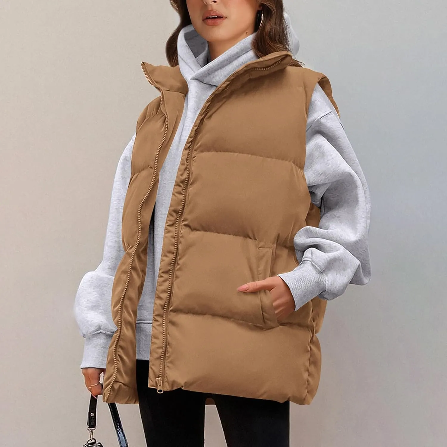 Puffer Vest Women Casual Sleeveless Stand Collar Zip Up Jacket Lightweight Warm Winter Coats Outerwear with Pockets