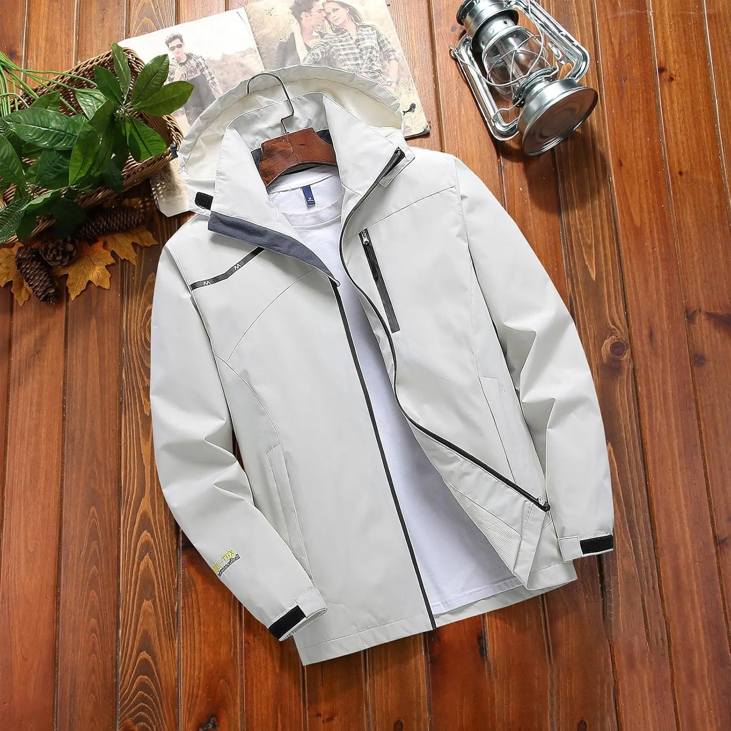 Raincoat for Men Hooded with Pockets Windproof Lightweight Windbreaker Active Outdoor Golf Cycling Running Jackets