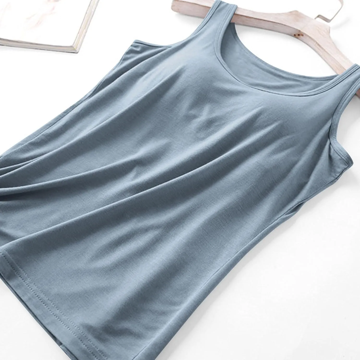 Womens Tank Tops with Built in Bra Seamless Crewneck Workout Tops Sleeveless Athletic Yoga Shirts Sports Gym Clothes