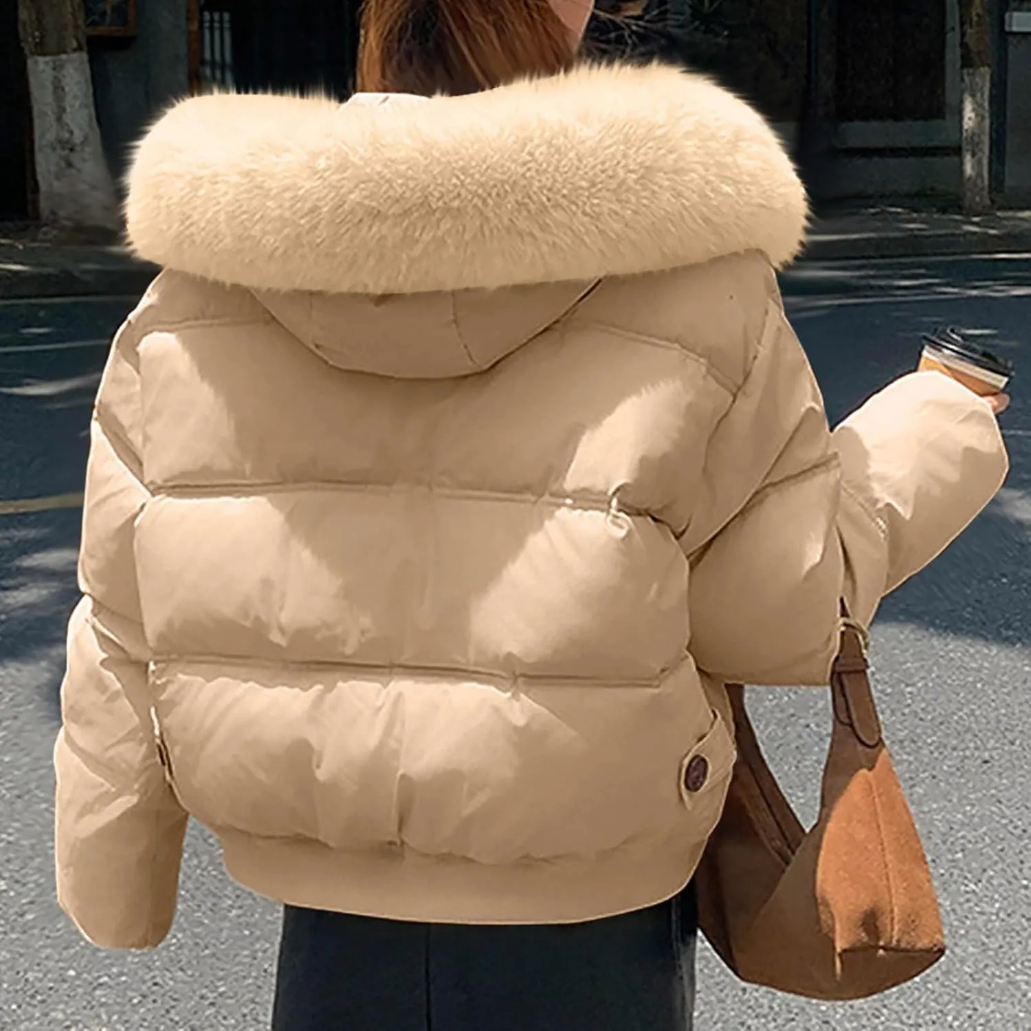 Women's Thickened Down Coat Short Puffer Jacket with Faux Fur Hood Quilted Warm Winter Parka Waterproof Jackets